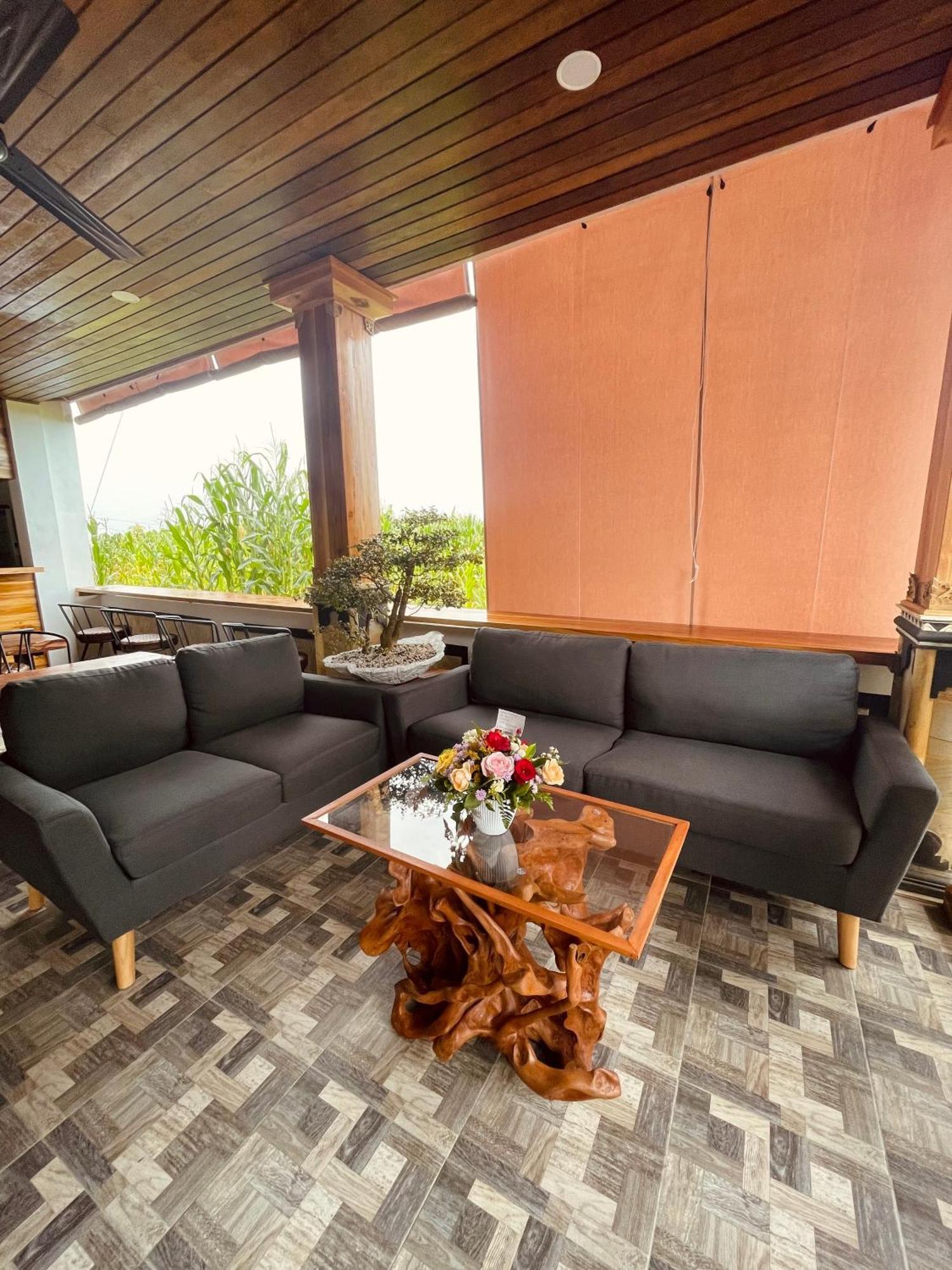 Surfers Villa Medewi Jembrana  Экстерьер фото