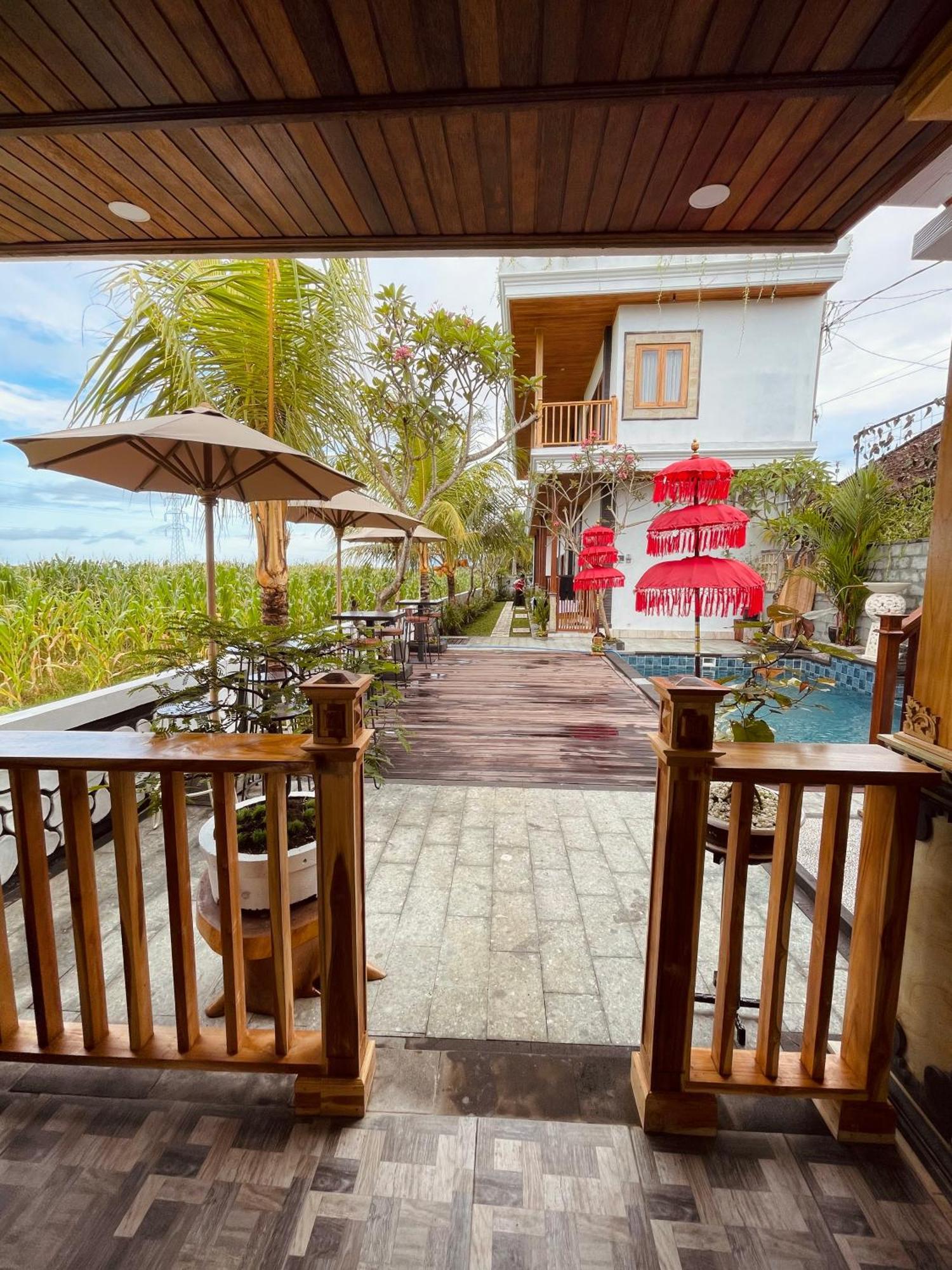 Surfers Villa Medewi Jembrana  Экстерьер фото