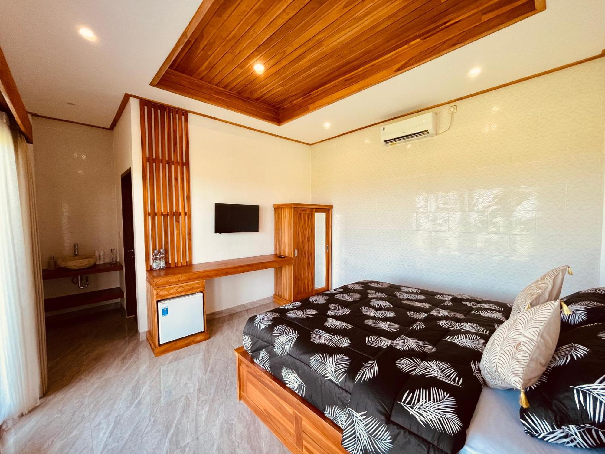 Surfers Villa Medewi Jembrana  Экстерьер фото